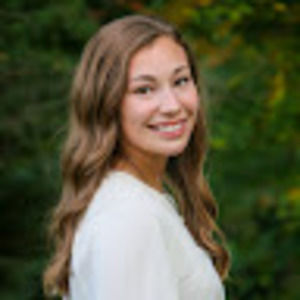 Meet your Posher, Lauren